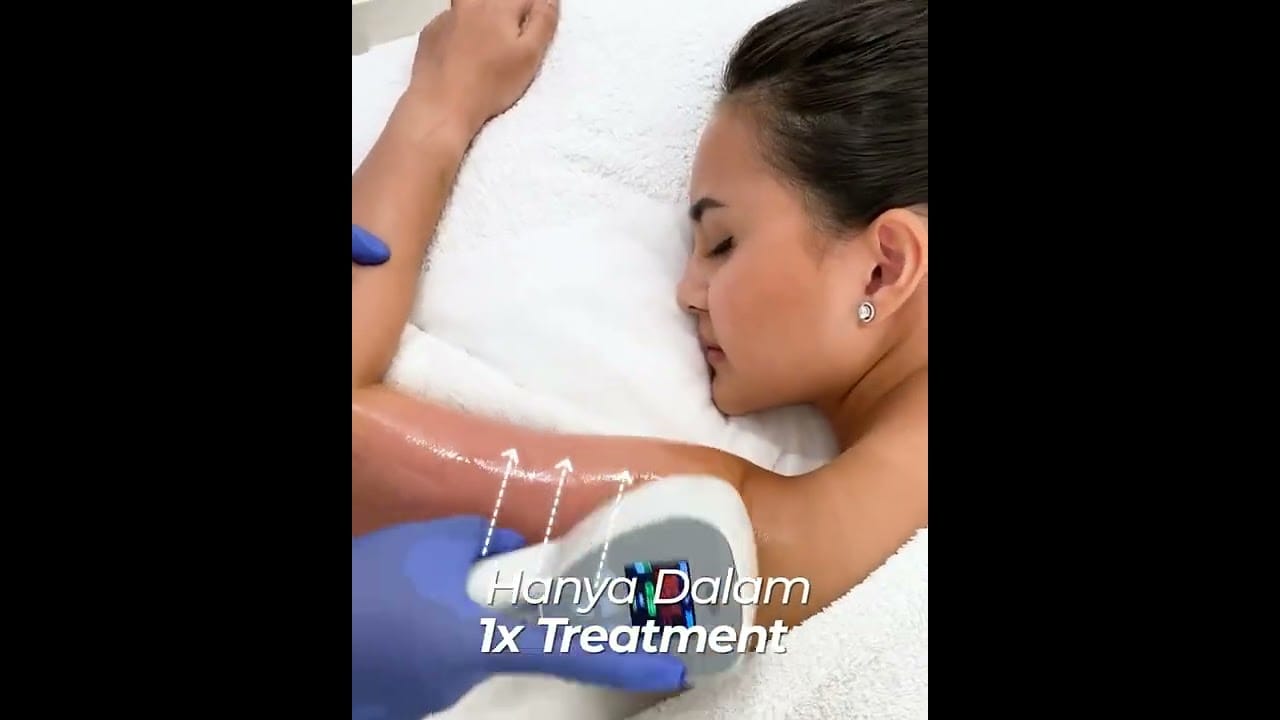 Melly samantha exilisultrat